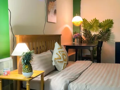 Habitación King Deluxe — Memories Stay Hồ Hảo Hớn - Bright Balcony Studio with City View near Ben Thanh Market